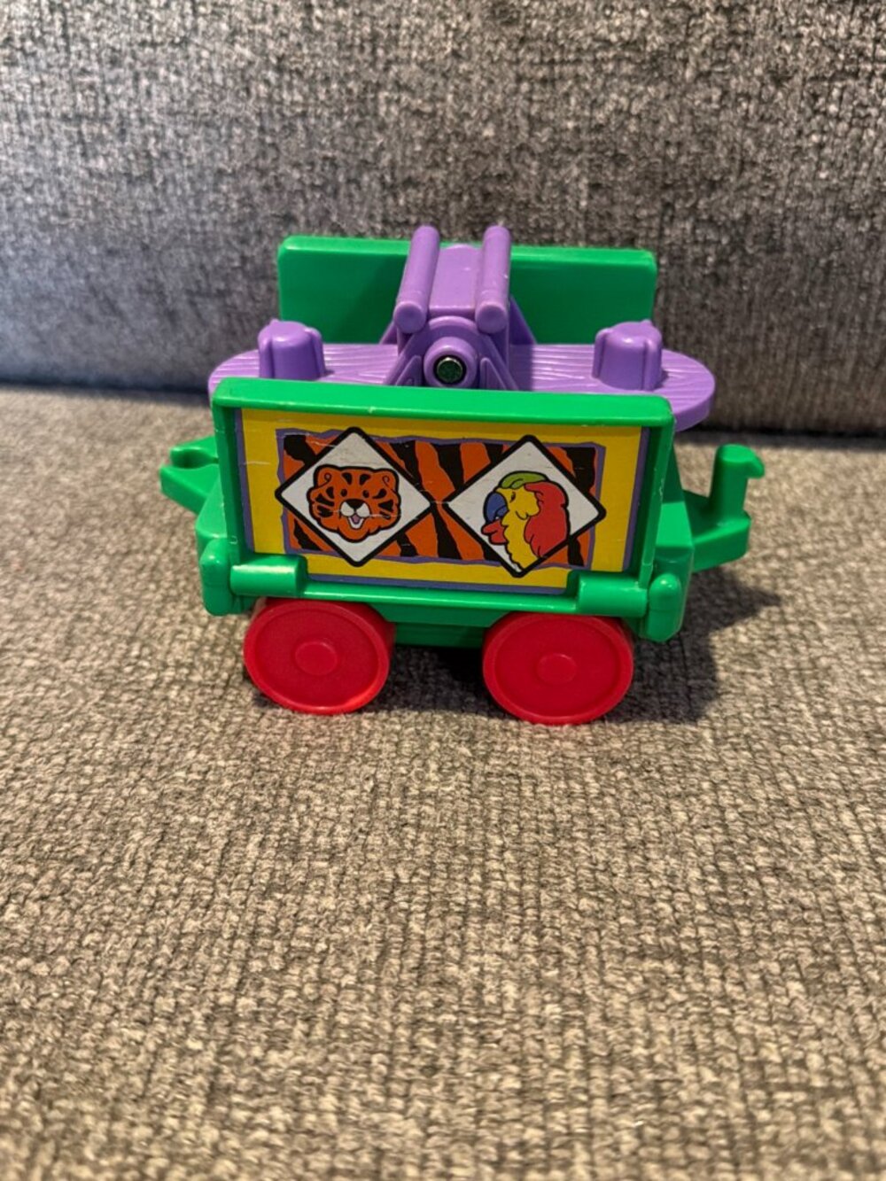 Fisher Price Little People TRAIN Seesaw Zoo Circus Safari Replacement giraffe